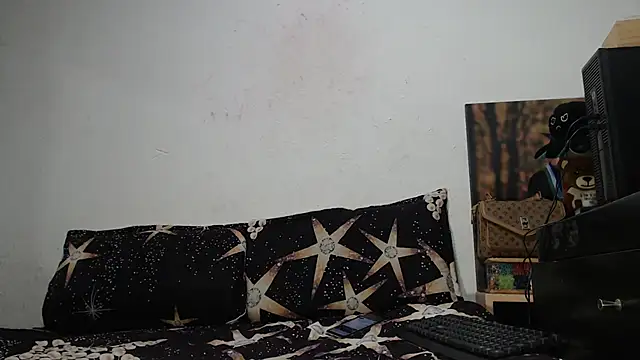 emmily lee online show from January 9, 2025, 2:22 am