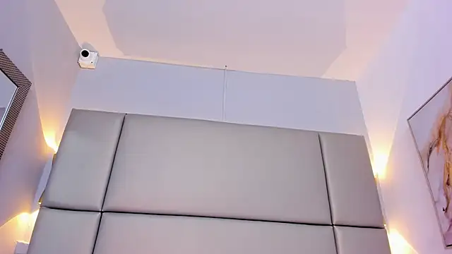 Snapshot of tifanyhills_ chatting on January 10, 2025, 10:36 pm tifanyhills online show from January 10, 2025, 10:36 pm