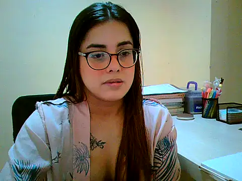 maliamiller online show from October 13, 2025, 11:54 am