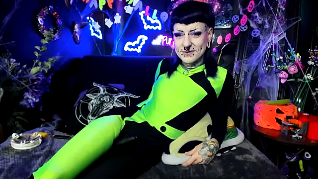 Purple Coffin666 online show from February 9, 2026, 11:25 am