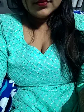Jeenat  online show from December 14, 2024, 6:52 pm