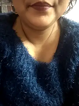 Jeenat  online show from December 19, 2024, 8:13 pm