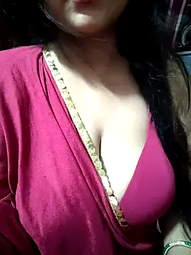 Jeenat  online show from February 4, 2025, 7:44 pm