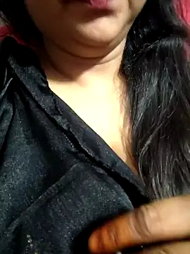 Jeenat  online show from February 4, 2025, 10:55 pm