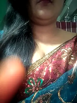 Jeenat  online show from February 8, 2025, 6:33 pm