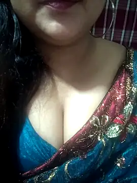 Jeenat  online show from February 12, 2025, 6:19 pm