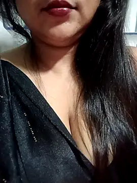 Jeenat  online show from March 16, 2025, 6:55 pm