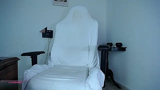 diamond black00 online show from February 12, 2026, 10:05 pm