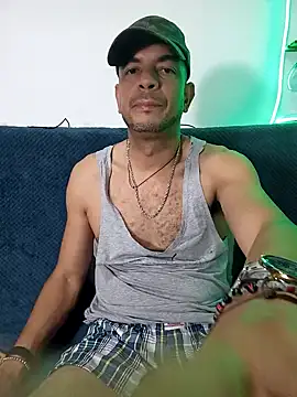 latinmartin73 online show from March 10, 2025, 1:34 am