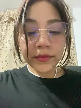 kittyfresita online show from January 4, 2025, 12:16 am