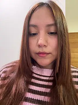 kittyfresita online show from March 27, 2026, 5:35 am