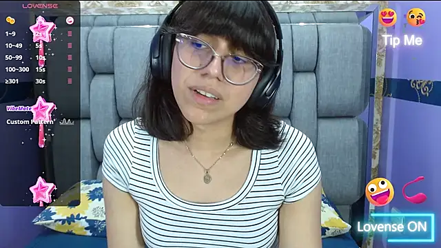 Snapshot of Nataly_Cloud chatting on December 4, 2024, 3:32 pm Nataly Cloud online show from December 4, 2024, 3:32 pm