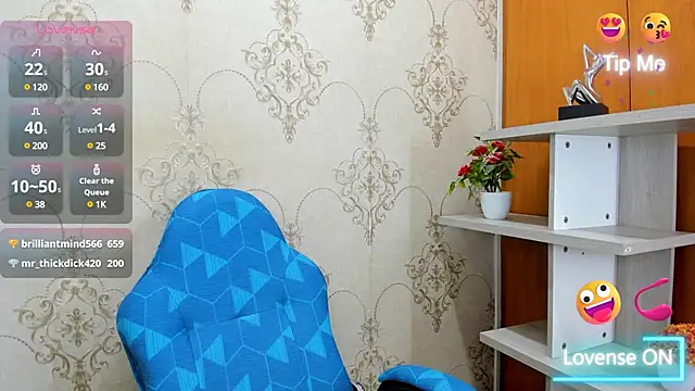 Snapshot of Nataly_Cloud chatting on February 1, 2025, 4:33 pm Nataly Cloud online show from February 1, 2025, 4:33 pm