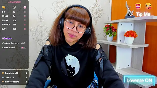 Snapshot of Nataly_Cloud chatting on March 9, 2025, 4:00 pm Nataly Cloud online show from March 9, 2025, 4:00 pm