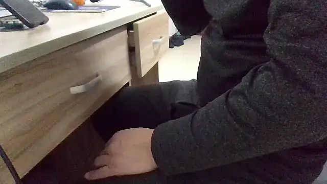 huzi518 online show from January 16, 2026, 4:00 pm