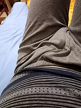 huzi518 online show from March 30, 2026, 12:39 pm