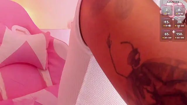 soy jess03 online show from September 19, 2025, 12:17 pm