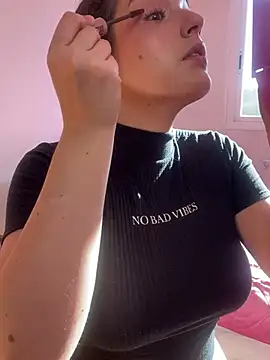 tatianaAlvarez1 online show from January 13, 2025, 10:25 am