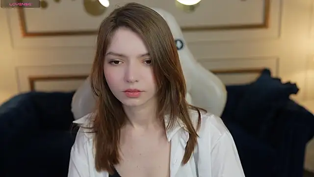 Snapshot of Michelle_054 chatting on March 1, 2026, 3:52 am Michelle 054 online show from March 1, 2026, 3:52 am