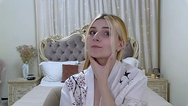 KellyStone online show from January 28, 2025, 11:39 pm