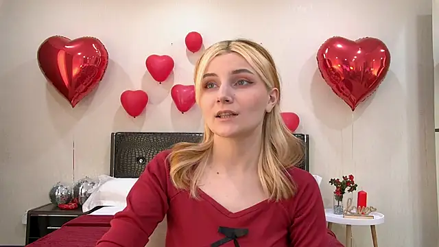 KellyStone online show from February 16, 2025, 8:43 am