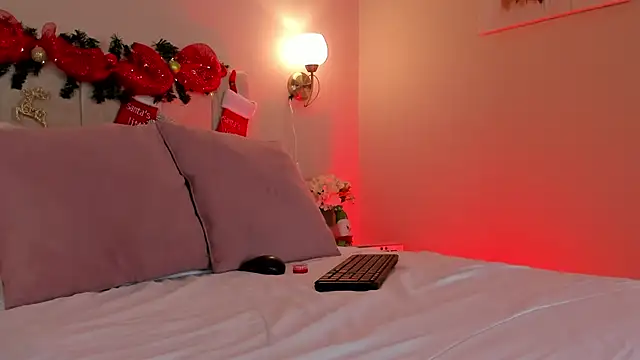 dani skinny  online show from December 29, 2024, 6:27 pm