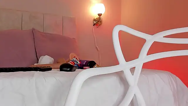 dani skinny  online show from January 15, 2025, 2:35 pm