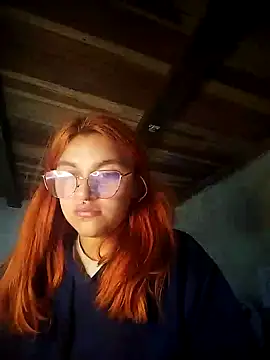 SophiaWeestt99 online show from January 18, 2025, 1:08 am
