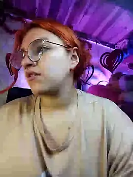 SophiaWeestt99 online show from February 8, 2025, 1:22 am