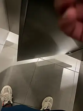 thiagowes online show from March 29, 2026, 10:54 pm