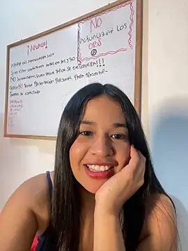 Snapshot of Aitana98_ chatting on February 15, 2025, 7:16 am Aitana98 online show from February 15, 2025, 7:16 am