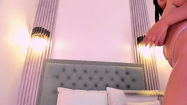 Snapshot of Aitana98_ chatting on March 22, 2025, 5:06 am Aitana98 online show from March 22, 2025, 5:06 am