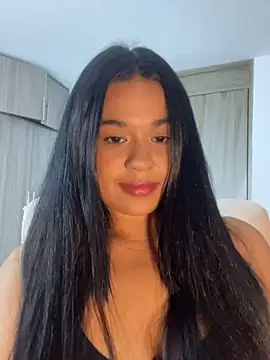 Snapshot of Aitana98_ chatting on October 20, 2025, 2:12 am Aitana98 online show from October 20, 2025, 2:12 am