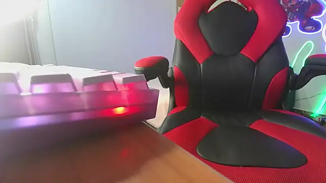 Snapshot of sweetie_tsgirl_ chatting on January 9, 2025, 7:31 am sweetie tsgirl online show from January 9, 2025, 7:31 am