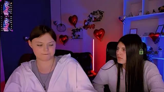 nikole kitt online show from February 20, 2026, 8:09 pm