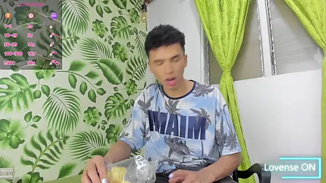 SEANTROYY online show from January 28, 2025, 10:12 pm