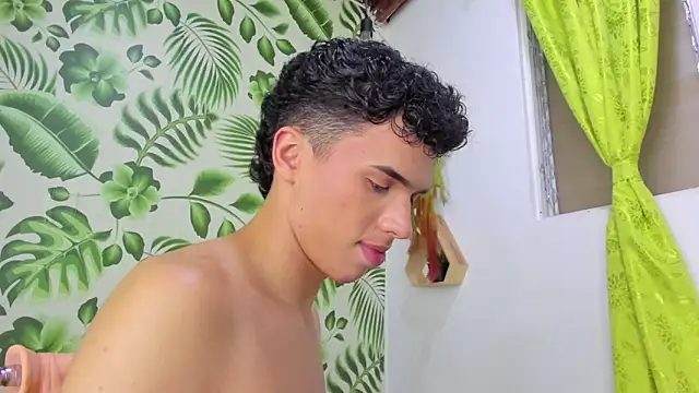 SEANTROYY online show from February 6, 2025, 6:51 am