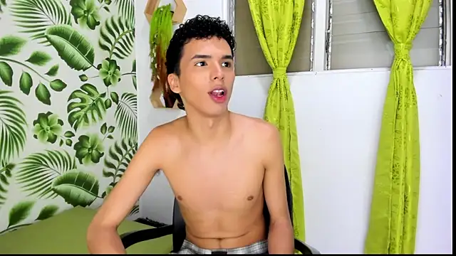 SEANTROYY online show from February 20, 2025, 3:56 am