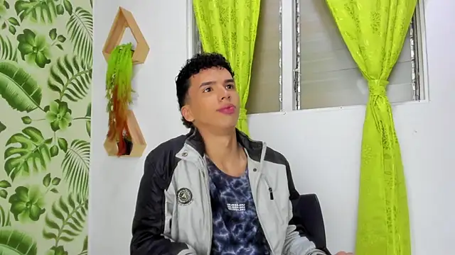 SEANTROYY online show from March 5, 2025, 3:51 am