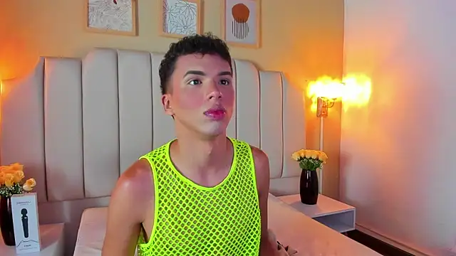 SEANTROYY online show from October 8, 2025, 3:59 am