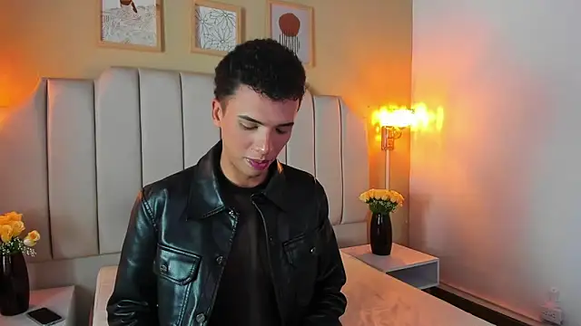 SEANTROYY online show from October 14, 2025, 5:08 am