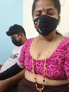 Snapshot of gaurika18 chatting on July 10, 2026, 4:39 am gaurika18 online show from July 10, 2026, 4:39 am