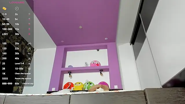 dayanna sweet online show from November 29, 2025, 4:37 am