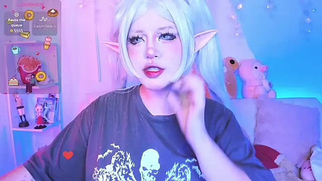 Lilith Asami online show from March 6, 2026, 10:01 am