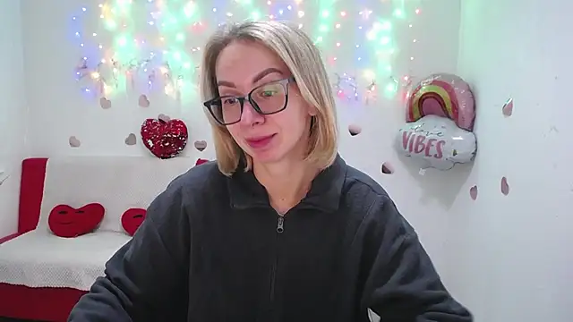 Snapshot of VasilisaSii chatting on September 29, 2025, 5:12 am VasilisaSii online show from September 29, 2025, 5:12 am