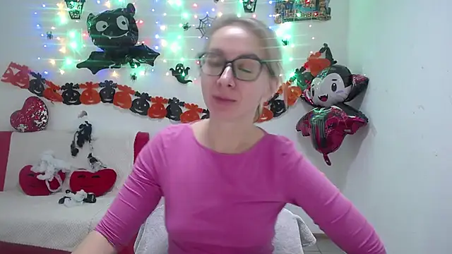 Snapshot of VasilisaSii chatting on October 29, 2025, 6:15 am VasilisaSii online show from October 29, 2025, 6:15 am