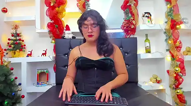 Snapshot of Elith_Berry69 chatting on December 15, 2024, 9:09 pm Elith Berry69 online show from December 15, 2024, 9:09 pm