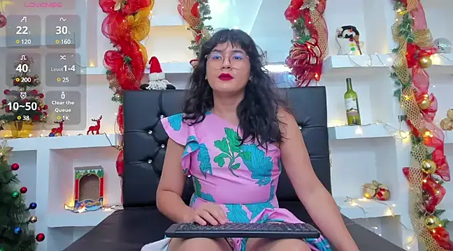 Snapshot of Elith_Berry69 chatting on December 22, 2024, 8:36 pm Elith Berry69 online show from December 22, 2024, 8:36 pm