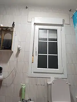 Snapshot of minitranca chatting on November 6, 2025, 8:10 pm minitranca online show from November 6, 2025, 8:10 pm