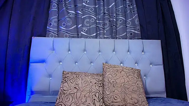 meggan 77 online show from November 7, 2025, 4:23 am